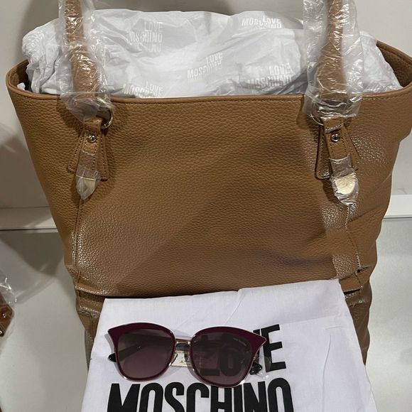 Love Moschino Leather Handbag - Picture 7 of 9